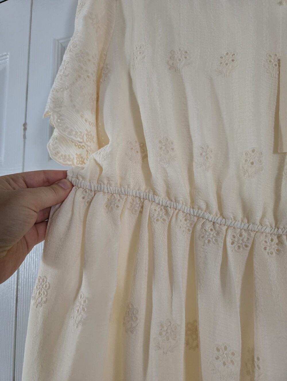 Women's Embroidery Romantic Puff Short Sleeve Rayon Cream Midi Dress Size L - Picture 11 of 17